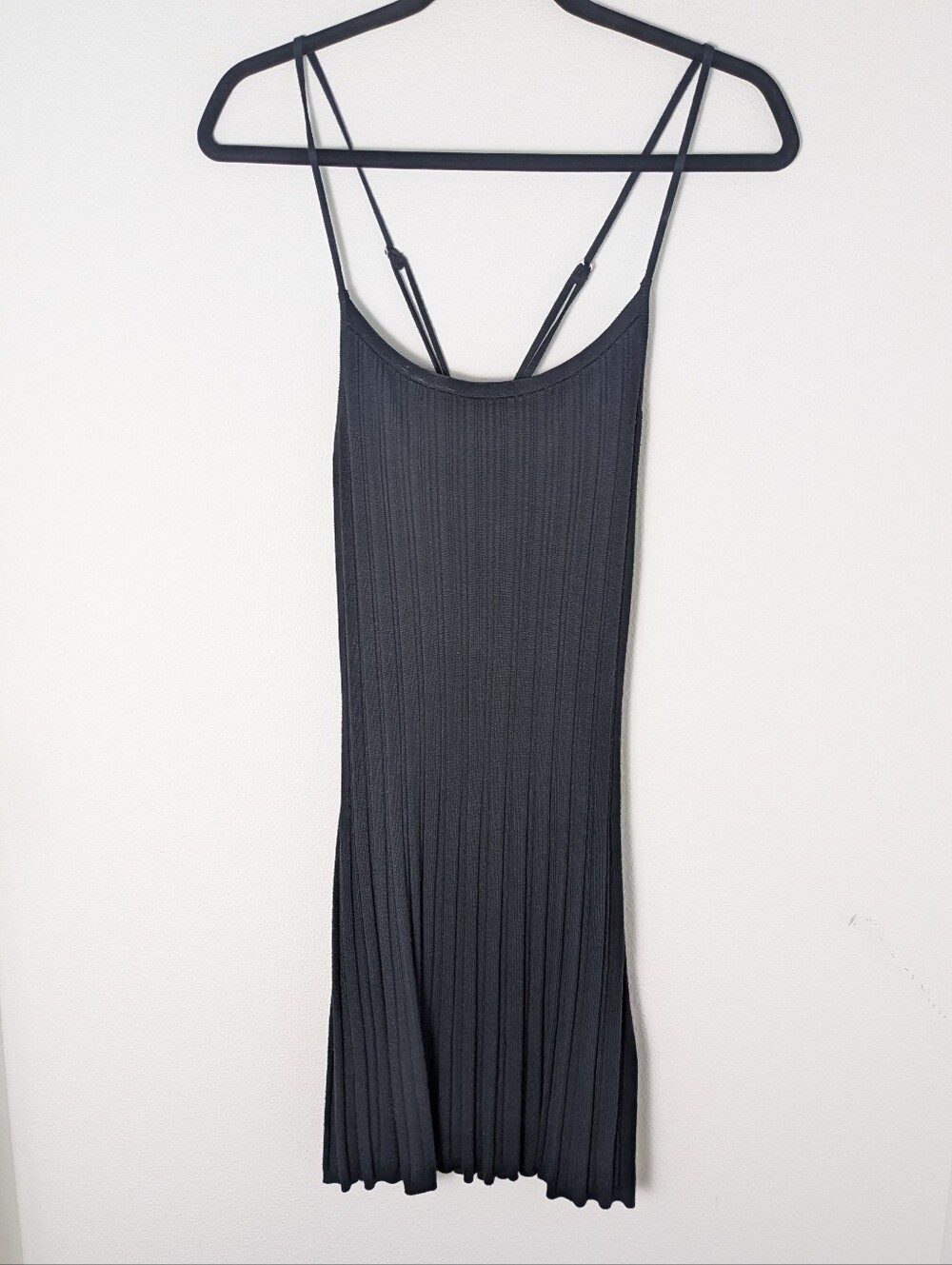 Abercrombie & Fitch Ribbed Mini Dress Size Small Black Cross Back Straps EUC